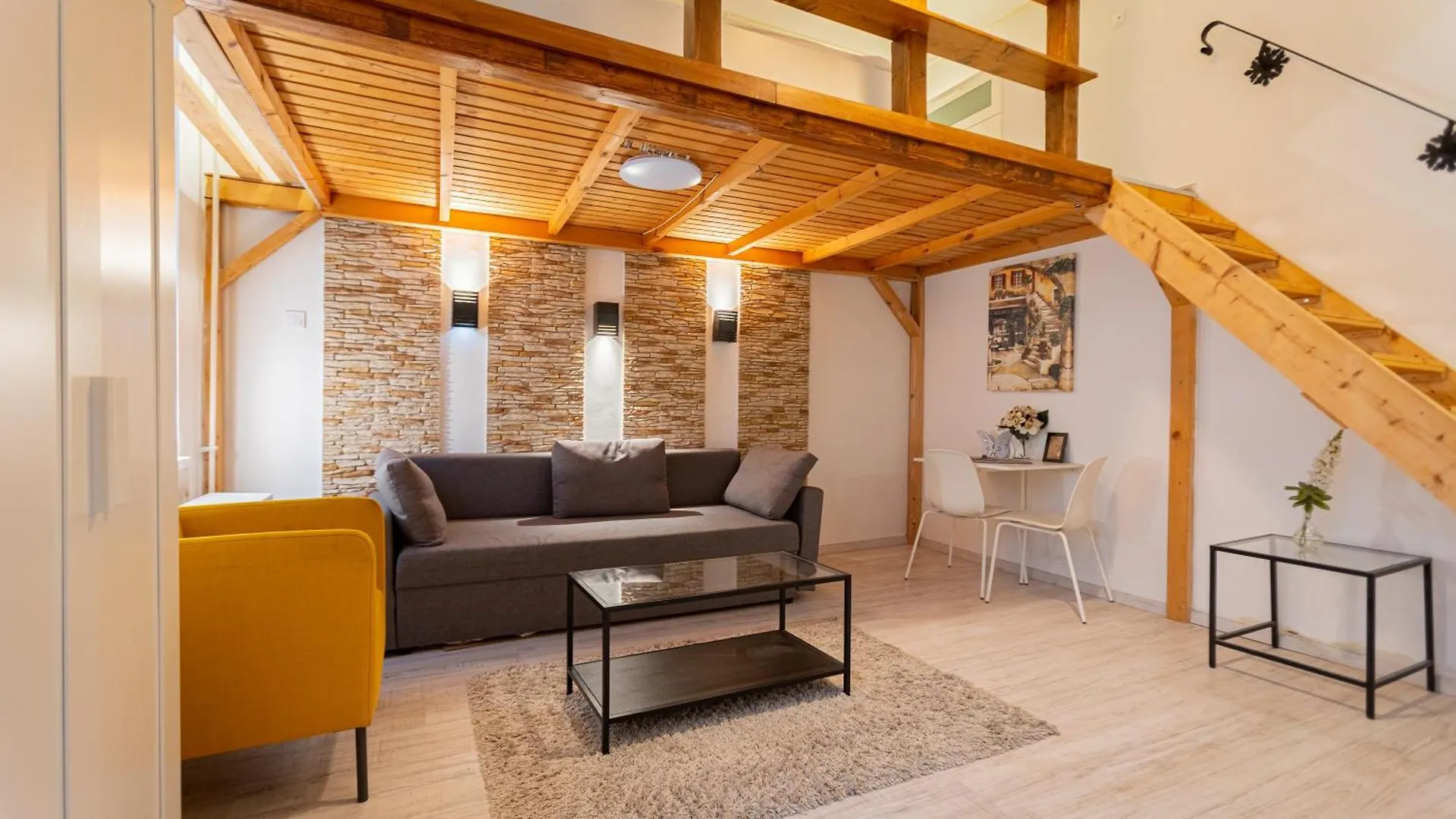 Cosy Flat With Balcony Apartment Budapest Hungary